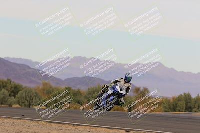 media/Dec-17-2022-SoCal Trackdays (Sat) [[224abd9271]]/Turn 9 Side (245pm)/